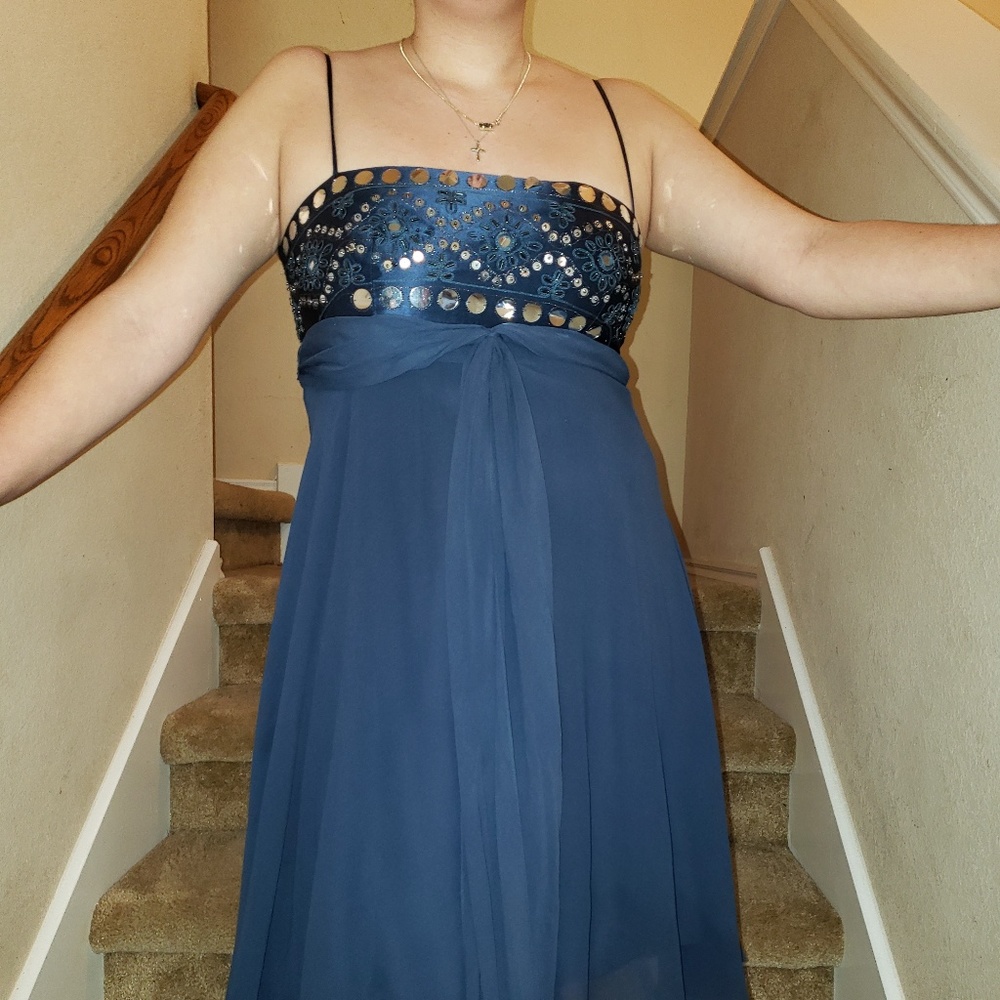 Bcbg maxazaria 8 formal mid dress